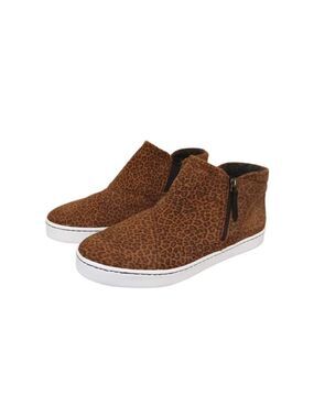 Collection By Clarks Pawley Adwin Leopard Print Side Zip Ankle Shoes Sz 10
